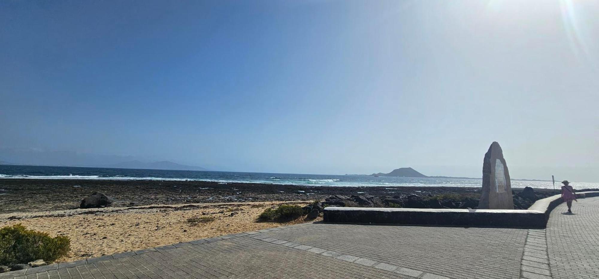 Bienvenue Appart Lumineux Avec Ascenseur Et Vue Sur La Mer Коралео Екстериор снимка
